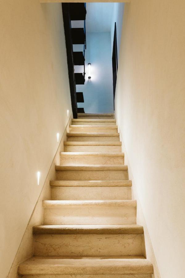 Bed and Breakfast The Harbour - Luxury Living Трані Екстер'єр фото